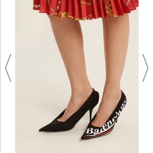 Balenciaga SS17 campaign knife pump 10